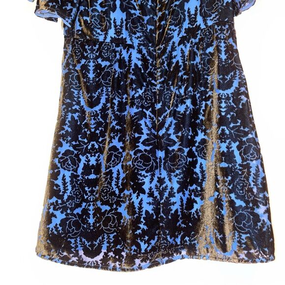 NEW Anthropologie Mock-Neck Burnout Velvet Mini Dress Womens Size 10 Whimsigoth - Picture 7 of 9
